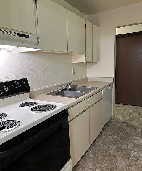 4313 Wisconsin St #4 — Photo 8