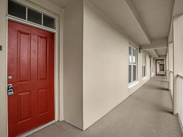 1411 Celebration Ave APT 402, Celebration, FL 34747