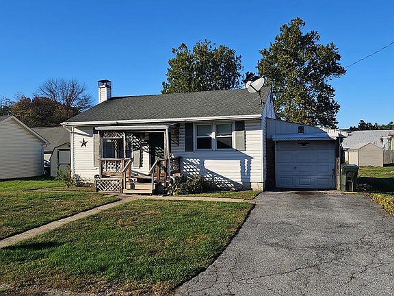 2nd image of 1515 Central Ave