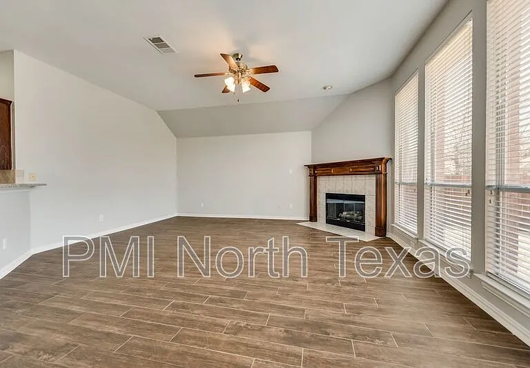 4911 Lakeland Dr — Photo 9