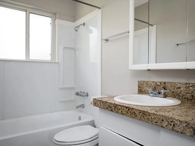 9550 SW Washington Dr — Photo 10