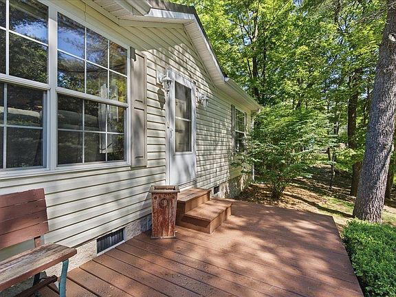 5th image of N6967 Lake Crest Ln