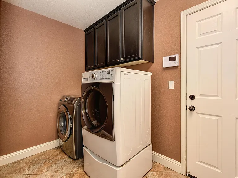 4709 Wyndview Dr — Photo 45