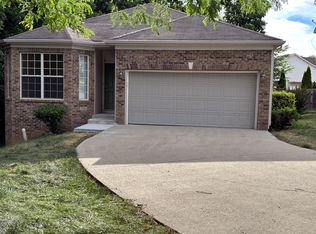 3936 Pine Ridge Way, Lexington, KY 40514