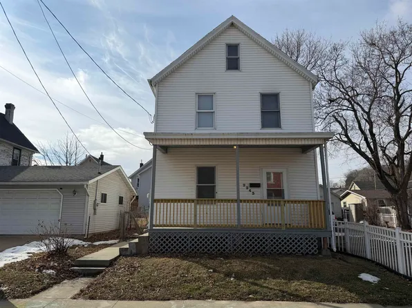 2243 White St, Dubuque, IA 52001