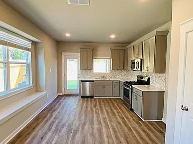 5th image of 1515 Fenton Hill Dr
