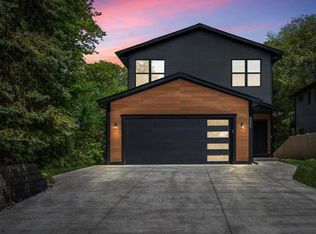 3822 Northern Ave, Spring Park, MN 55384