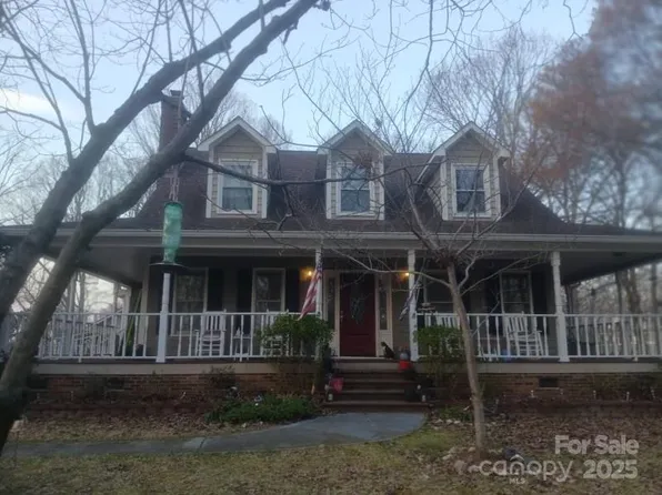 2718 Tara Dr, Monroe, NC 28112