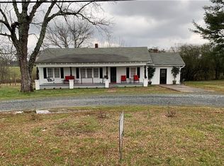 9050 Hwy. 53 W, Talking Rock, GA 30175