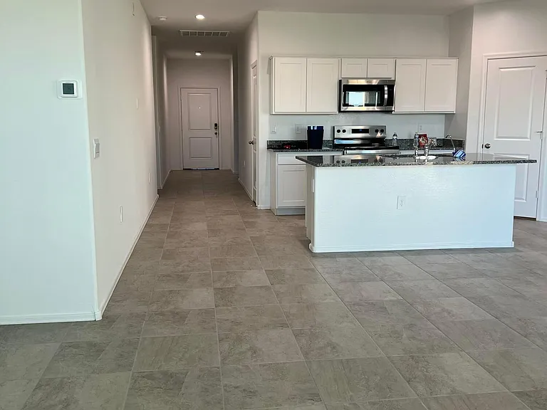1575 E Lardner Dr — Photo 24