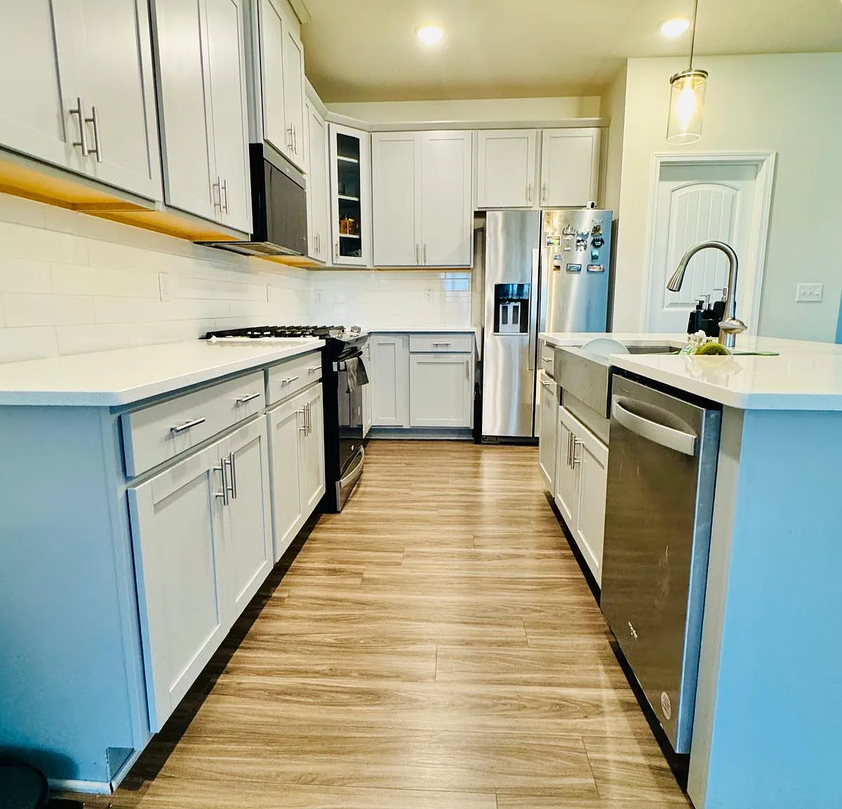 5 bed, 2694 sqft, $2,600 — Photo 2