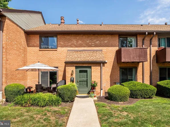 700 Ardmore Ave APT 509, Ardmore, PA 19003