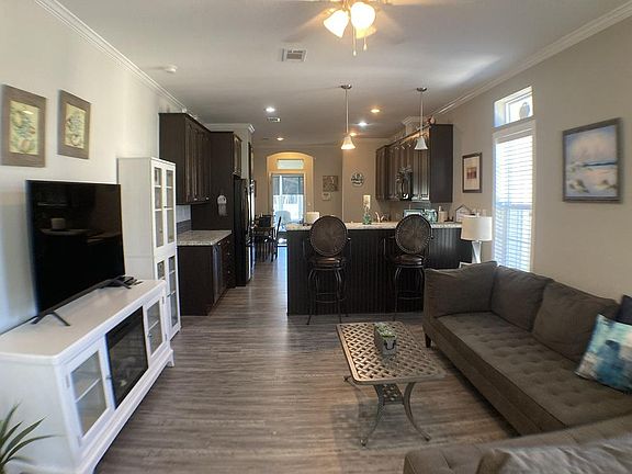 4th image of 4921 Coquina Crossing Dr