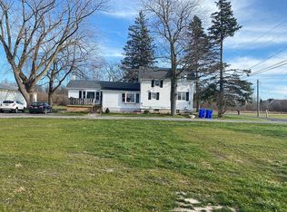 8870 Sesh Rd, Clarence Center, NY 14032