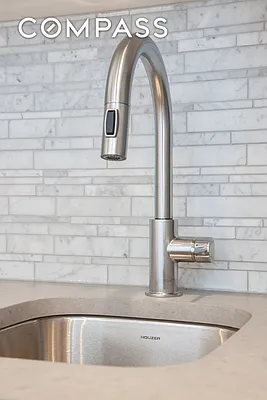 Rented by Compass | media 48