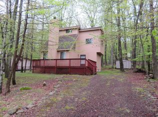 63 Holiday Dr, White Haven, PA 18661