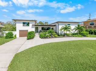 2 Pleasant View Cir, Daytona Beach, FL 32118