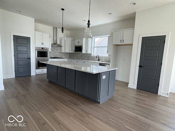 4th image of 19578 Wood Farm Pl