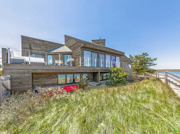 393 Cranberry Hole Rd, Amagansett, NY 11930