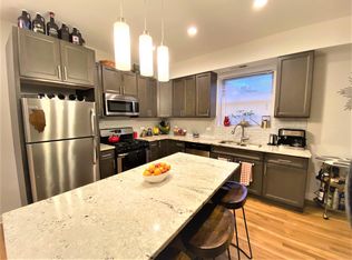 3233 W Potomac Ave #1S, Chicago, IL 60651