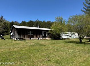 3435 Glendale Rd, Bybee, TN 37713