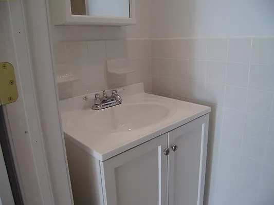 Rented by DSA Realty | media 12