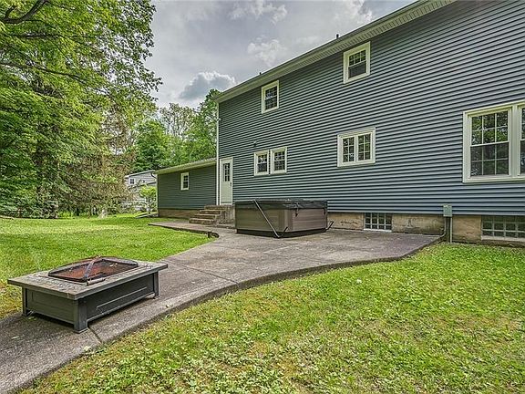 2nd image of 123 Rebhahn Dr