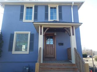 2102 Darrow Ave, Evanston, IL 60201