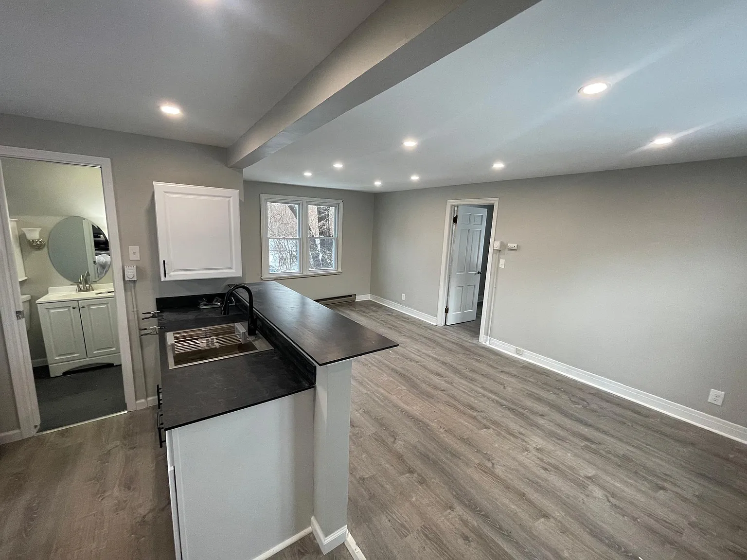 89 3rd Ave — Photo 4
