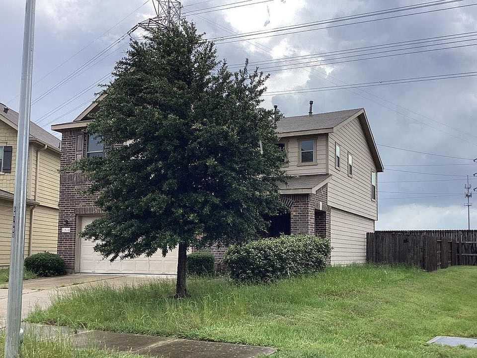2nd image of 12638 Arbor Garden Ln