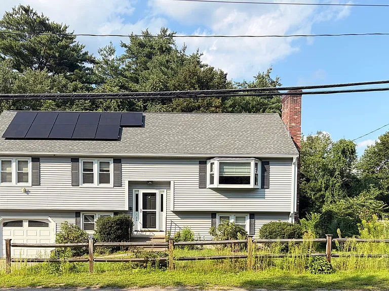 126 Waltham St — Photo 1