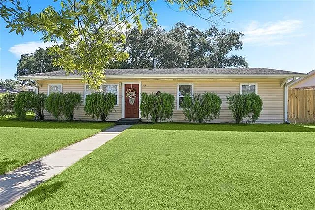 215 Citrus Rd