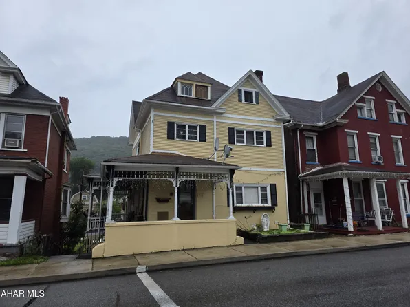 814 Washington Ave, Tyrone, PA 16686