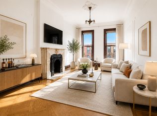 569 10th St FLOOR 3, Brooklyn, NY 11215
