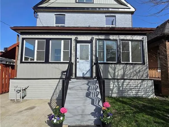 300 Balmoral Ave N #4, Hamilton, ON L8L 7S4