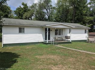 555A Cooper Ave, Harrisville, WV 26362