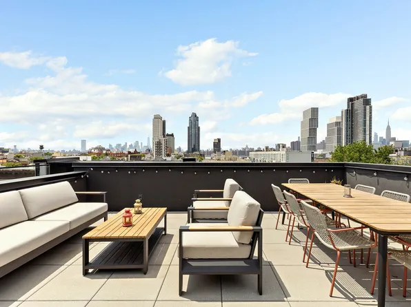 169 Huron Street image 11 of 11