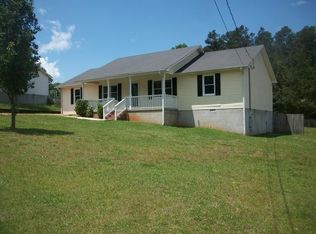 149 Grove Dr, Maysville, GA 30558