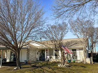 1324 N Creek Dr, Saginaw, TX 76179