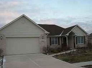 6603 E Fieldstream Dr, Avon, IN 46123