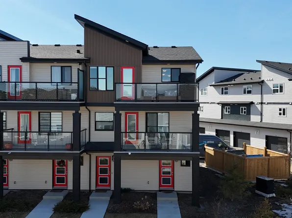 1203 163rd St SW #47, Edmonton, AB T6W 3X1