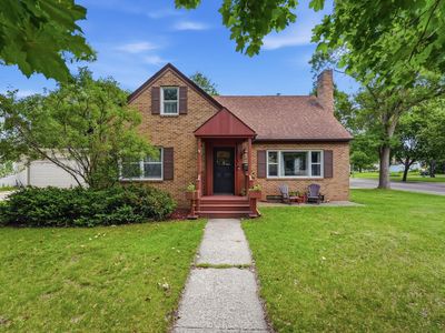 1221 Douglas St, Alexandria, MN, 56308