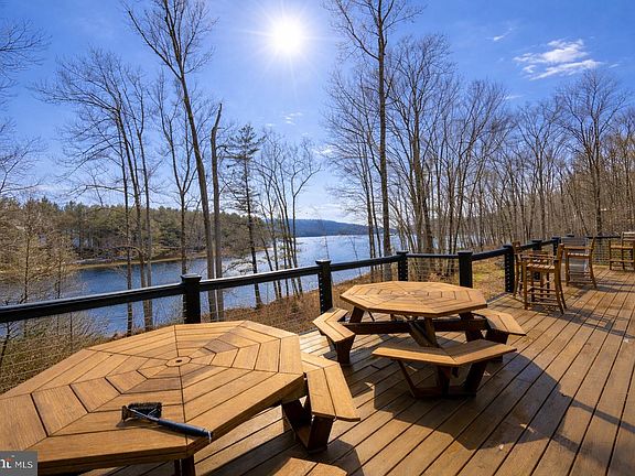 5th image of 209 Glendale Rd