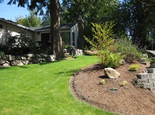 11303 38th Ave NE, Seattle, WA 98125