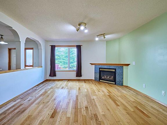 5th image of 9683 S Hidden Valley Dr NW