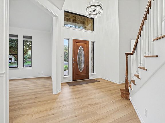 5th image of 11413 Rockwell Pl