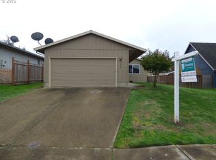 305 Cosmo St, Lafayette, OR 97127