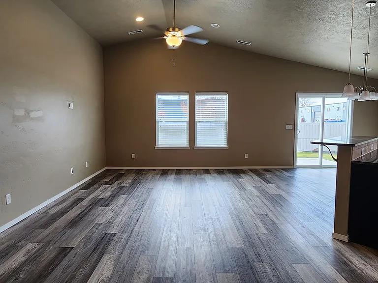 12961 Three Point St — Photo 6