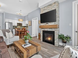 Lakeside Lodge, Huntsville, ON P1H 1A9