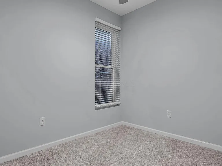 42 King Ave #B — Photo 5